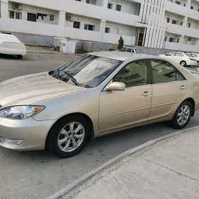 Toyota Camry 2005