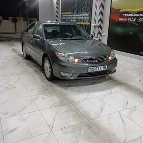 Toyota Camry 2004