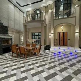 Arenda 30mkr. 1 komnat 2 etaź