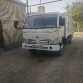 Mitsubishi Canter 2009