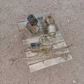 Stekloçistel matorçik