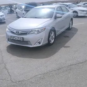 Toyota Camry 2012
