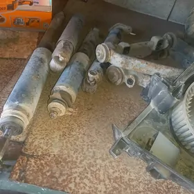 Sökulip satylyar Tawn Ays