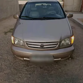 Toyota Sienna 2002