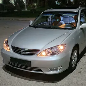 Toyota Camry 2003