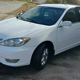 Toyota Camry 2003