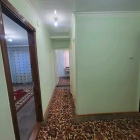  Satlyk jaý 3 etaž 2 kom 