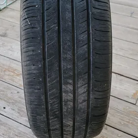 Балон 235 45 18