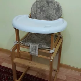 Стол и стул детский