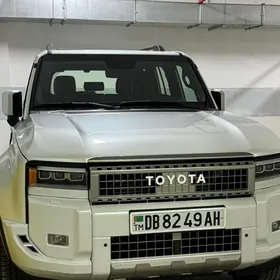 Toyota Land Cruiser Prado 2024