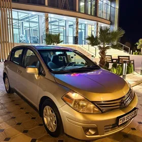 Nissan Versa 2010