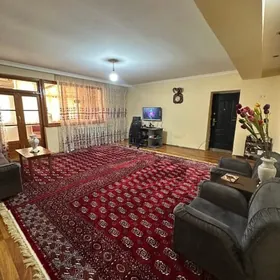 Азади 1 парк 1 этаж