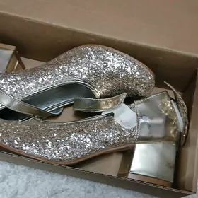 золотые туфли бабочки