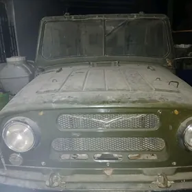 UAZ 469 1988