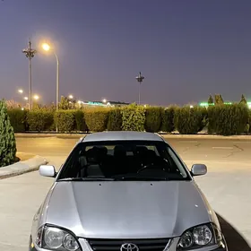 Toyota Avensis 2002
