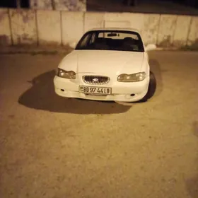 Hyundai Sonata 1998