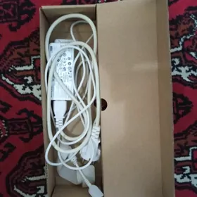 okuwçy nowtbuk zarýatnik dört