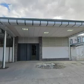 котеж зергер прямо у дороги