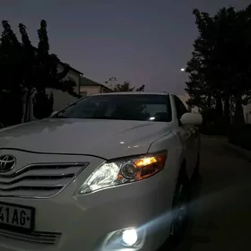 Toyota Camry 2011