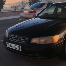 Toyota Camry 1999