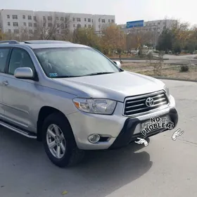 Toyota Highlander 2010
