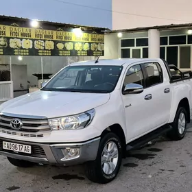 Toyota Hilux 2016