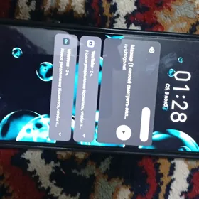 INFINIX NOTE 30 256 gb 16 ram