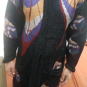 Tawus guş ýüň jempir