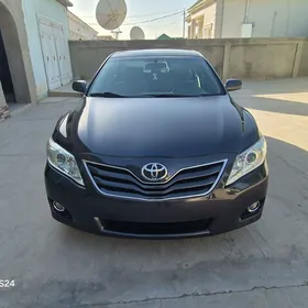 Toyota Camry 2010