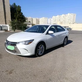 Toyota Camry 2017