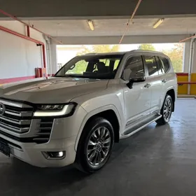 Toyota Land Cruiser 2023