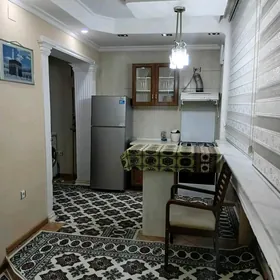 Arenda jaý mir 3. 3 etaz 3 kom