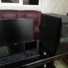 Kompýuter komplekt taze