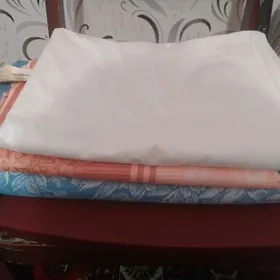 скатерти,постельное белье,ткан