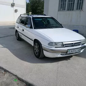 Opel Astra 1992