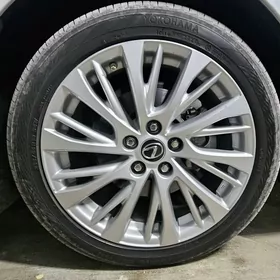 Lexus es 18lik diska