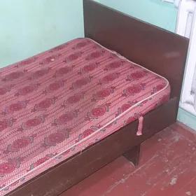 кровать 2 шт звоните!!!