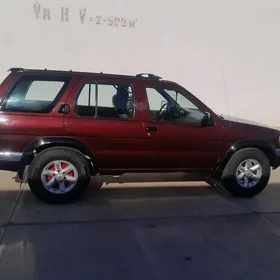 Nissan Pathfinder 1998