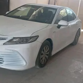 Toyota Camry 2022