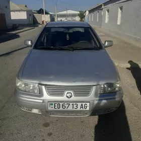 Peugeot 405 2005