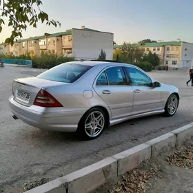 Mercedes-Benz C250 2006