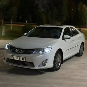 Toyota Camry 2012