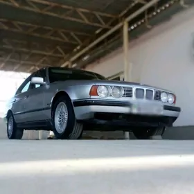 BMW 535 1992