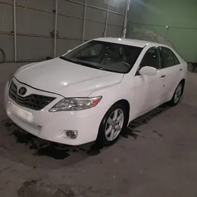 Toyota Camry 2010