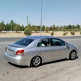 Toyota Yaris 2007