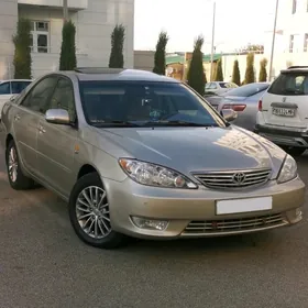 Toyota Camry 2005