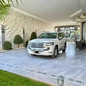 Toyota Land Cruiser 2022