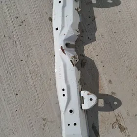 карола наскат пад капод.