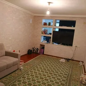 2 мкр 2 комнаты 1 этаж