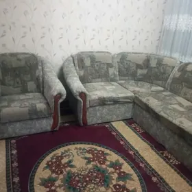 Мебельный уголок